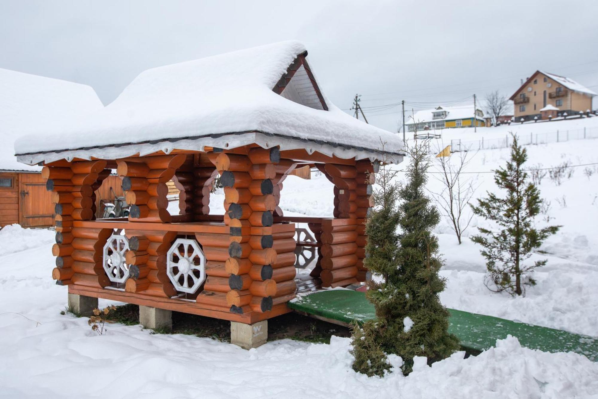 Sadyba u Halyny Sunrise Bukovel Bagian luar foto